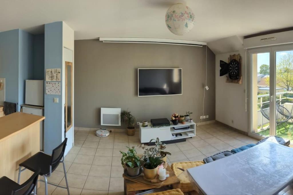 Appartement T3 - Relax Aux Portes Des 24H Du Mans Le Mans Exterior photo
